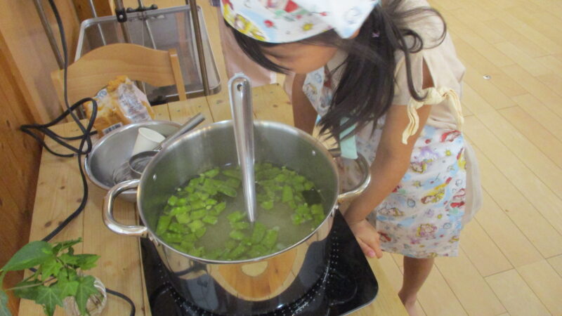 みそ汁作り